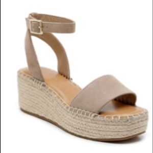 Espadrille wedge Sandal size 9